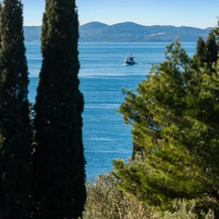 1 Bedroom Beautiful In Apartamento